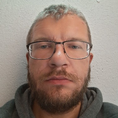 Redaktor naczelny biura podróży