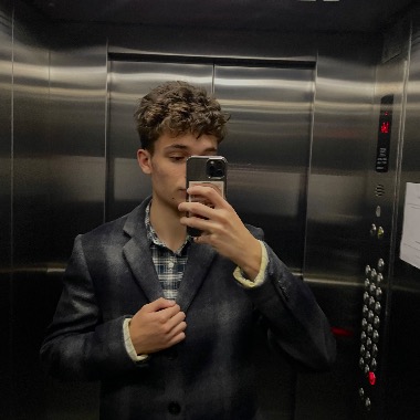 Tworzę strony, wizytówki i reklamy. Prowadzę kampanie na Facebooku, które przyciągają klientów 🚀