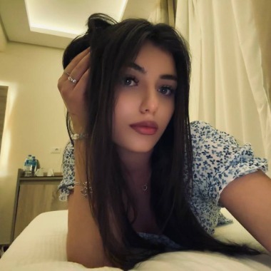 Візуалізатор, дизайнер інтер'єру, графічний дизайнер, конструктор меблів, ui-ux дизайнер