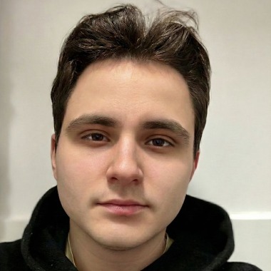 Montażysta Wideo / Video Editor (YouTube, TikTok, Reels)