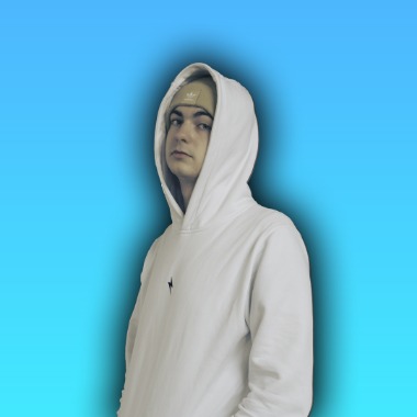 Montażysta / Grafik / Social Media