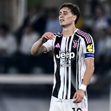 Graphic Designer i Video Editor